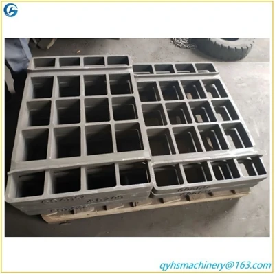 What are the main materials of the liners exported to Russia
